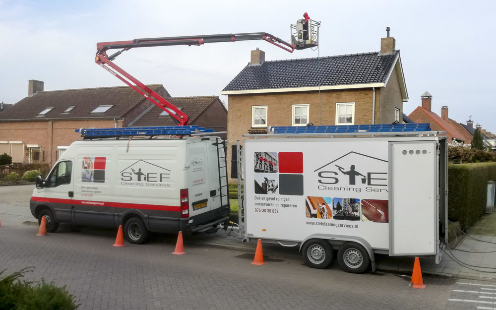 Geglazuurde dakpannen reinigen Hoeven Geglazuurde dakpannen reinigen Hoeven