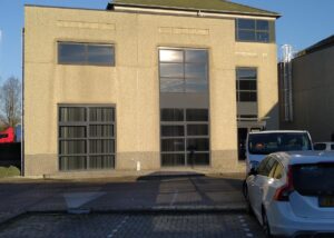 Gevel renoveren bedrijfspand Roosendaal
