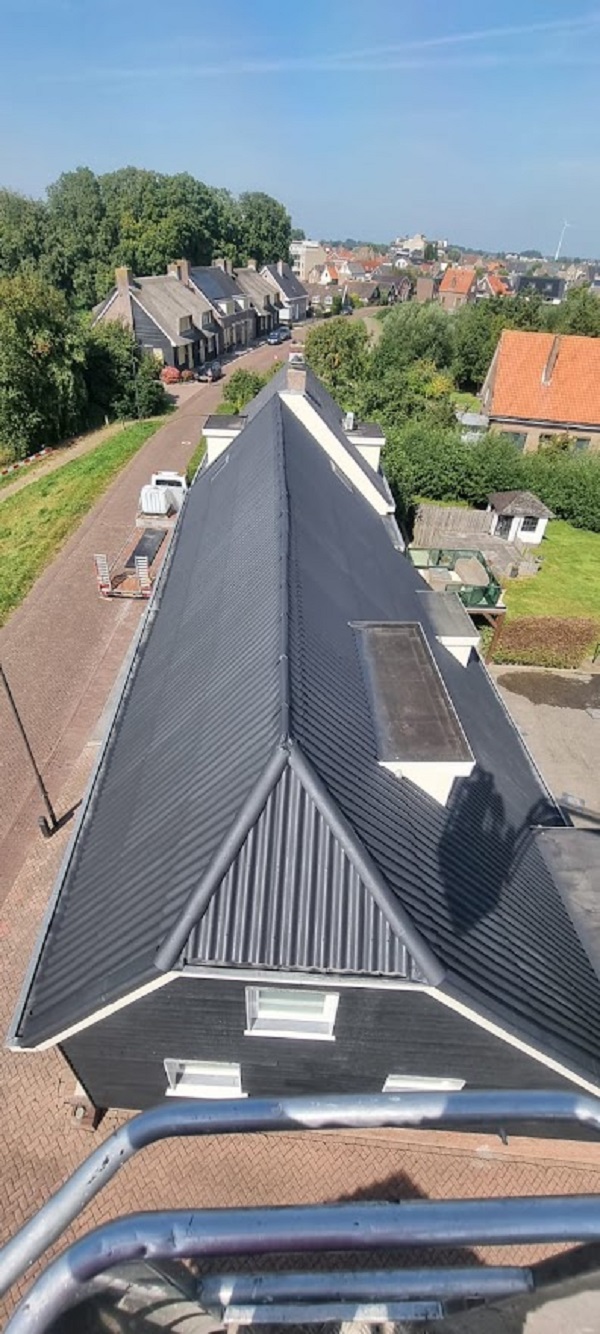 Dakplaten coaten Na van bovenaf