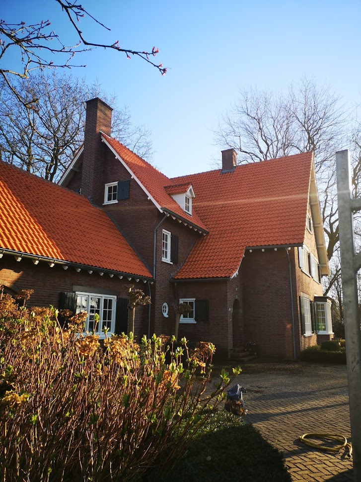 Dak reinigen Klein-Zundert NA