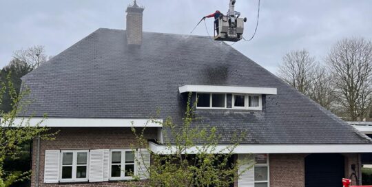 Dak schoonmaken Meerle NA